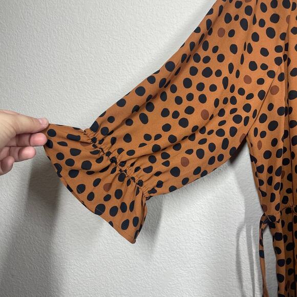 Evri Plus Size 2X Polka Dot Top Blouse Brown Black V Neck Drawstring Waist - Picture 4 of 7